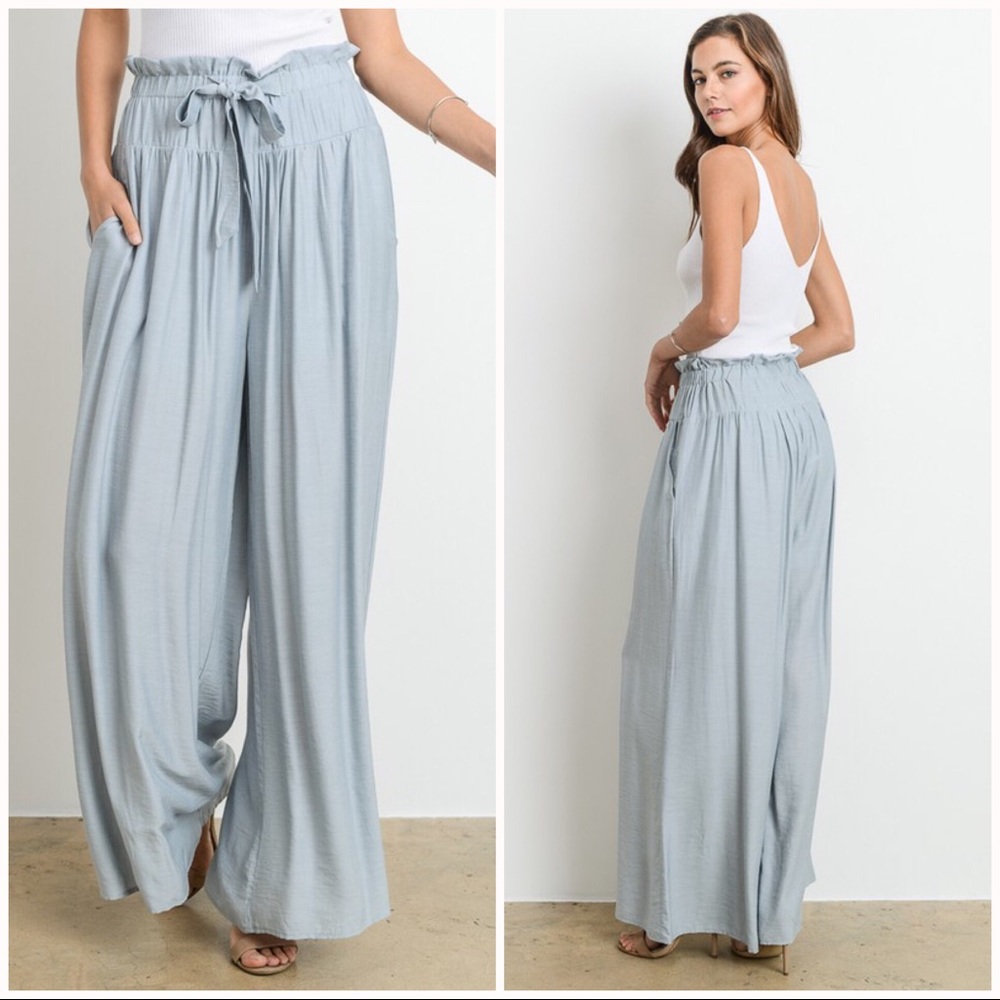 MOVING SALE-NO OFFERS‼️Havana Wide Leg Trousers - Picture 2 of 3